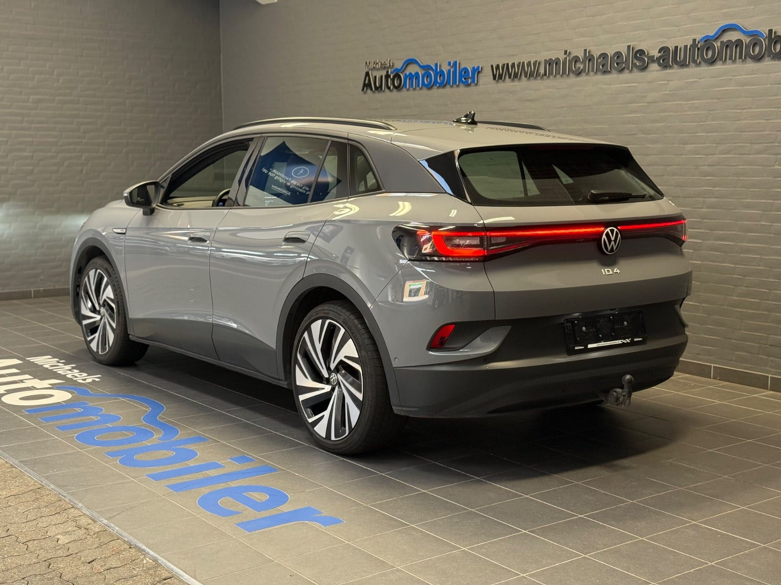 Grå VW ID.4 fra 2023