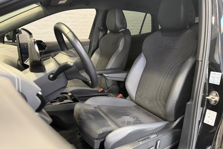 Sort VW ID.4 fra 2024
