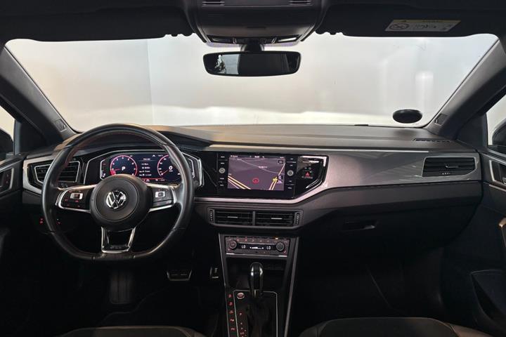 Sort VW Polo fra 2019
