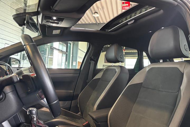 Sort VW Polo fra 2019