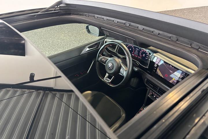 Sort VW Polo fra 2019