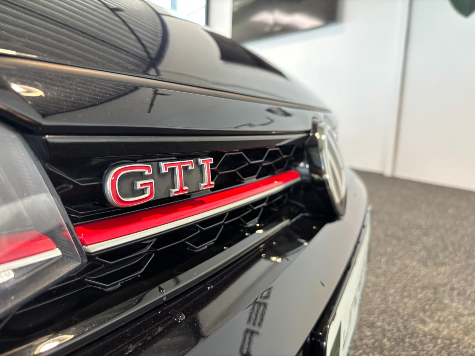 Sort VW Polo fra 2019