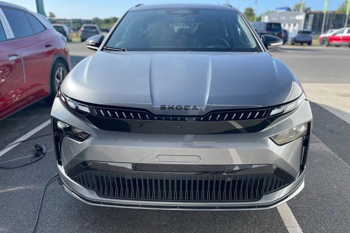 Grå Skoda Enyaq fra 2027