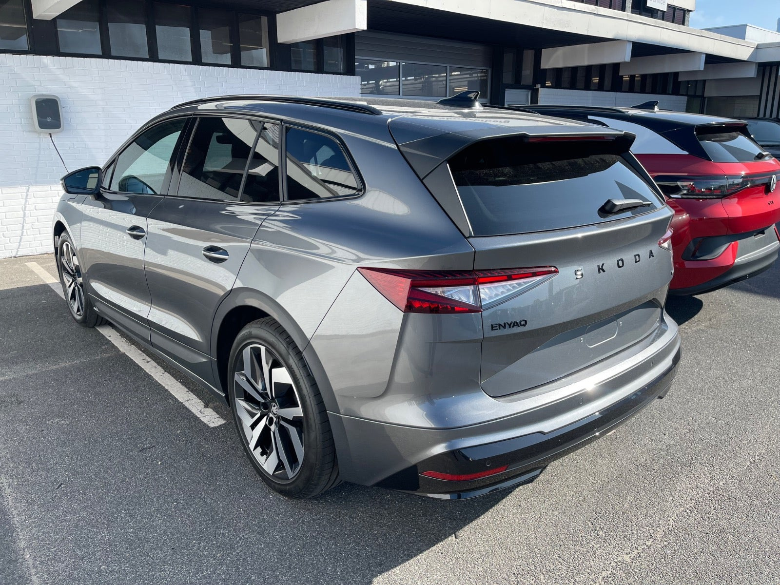 Grå Skoda Enyaq fra 2027