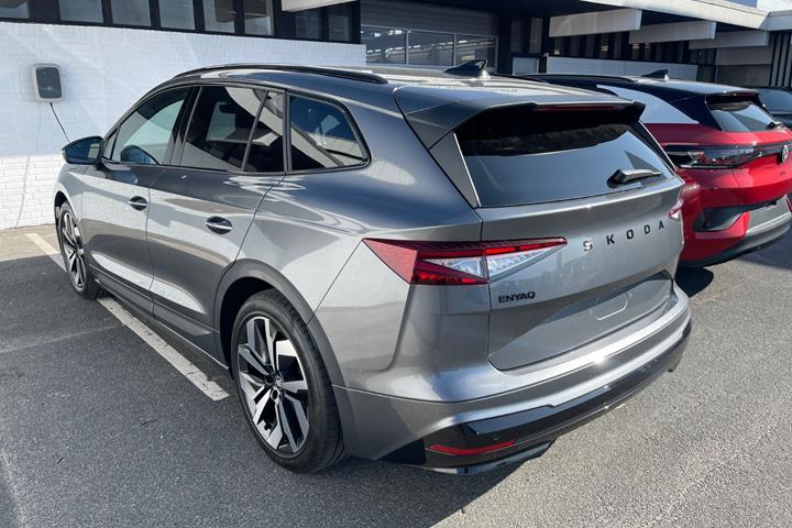 Grå Skoda Enyaq fra 2027