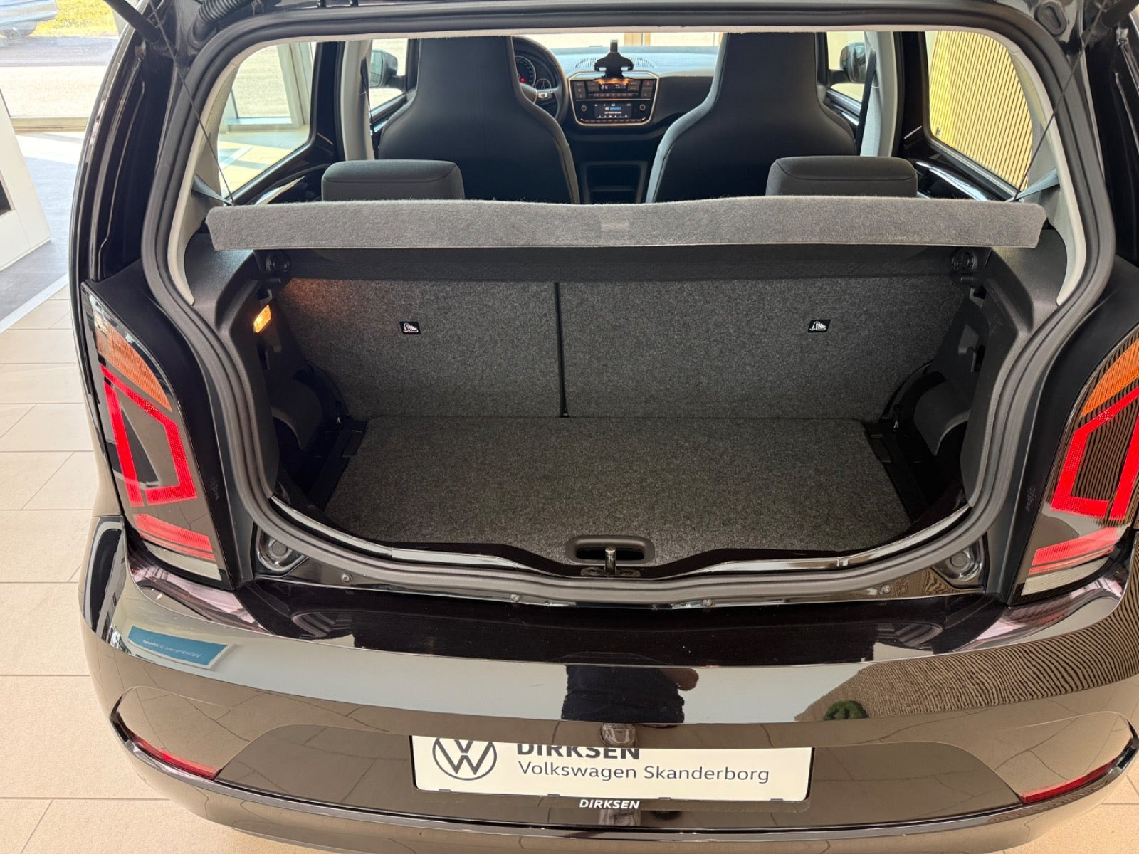 Sort VW UP! fra 2018