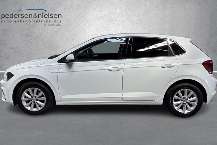Hvid VW Polo fra 2020