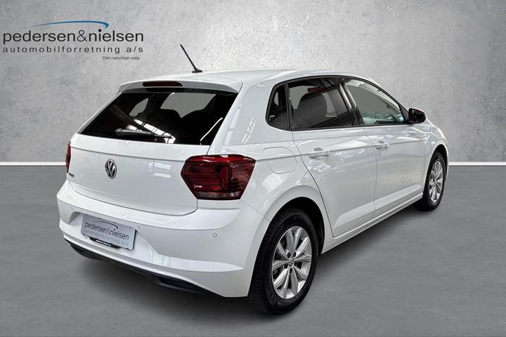 Hvid VW Polo fra 2020