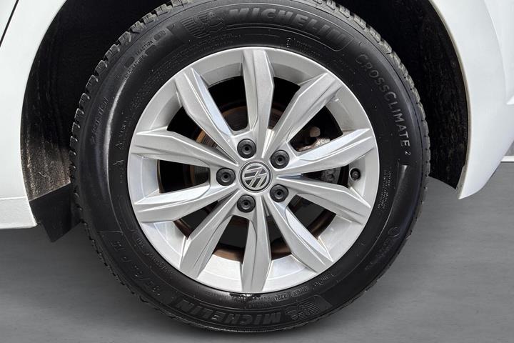 Hvid VW Polo fra 2020