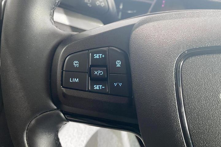 undefined Ford Mustang Mach-E fra 2022