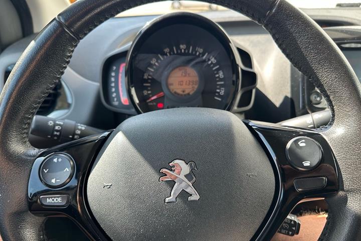 Hvid Peugeot 108 fra 2019