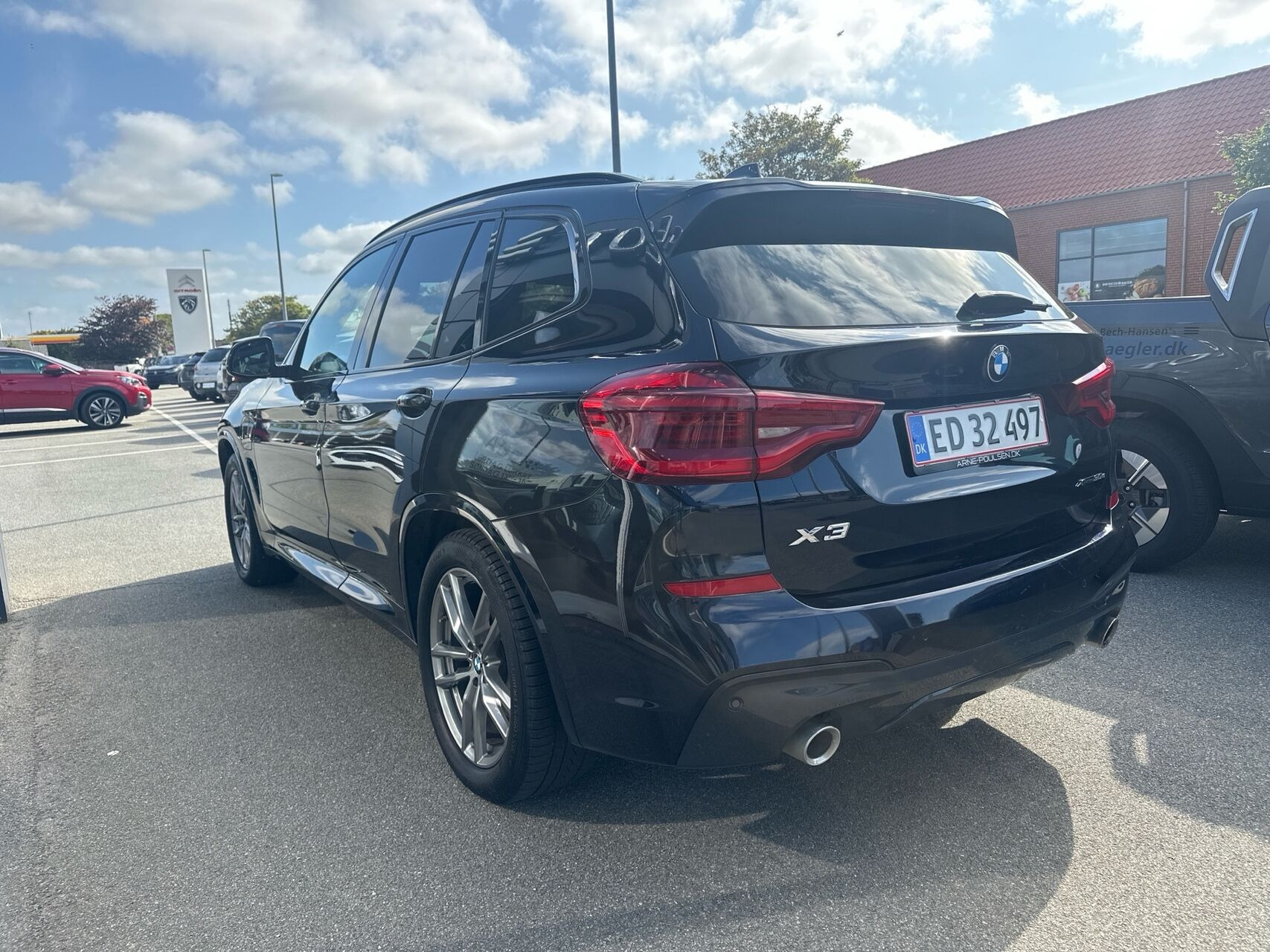 Sort BMW X3 fra 2020