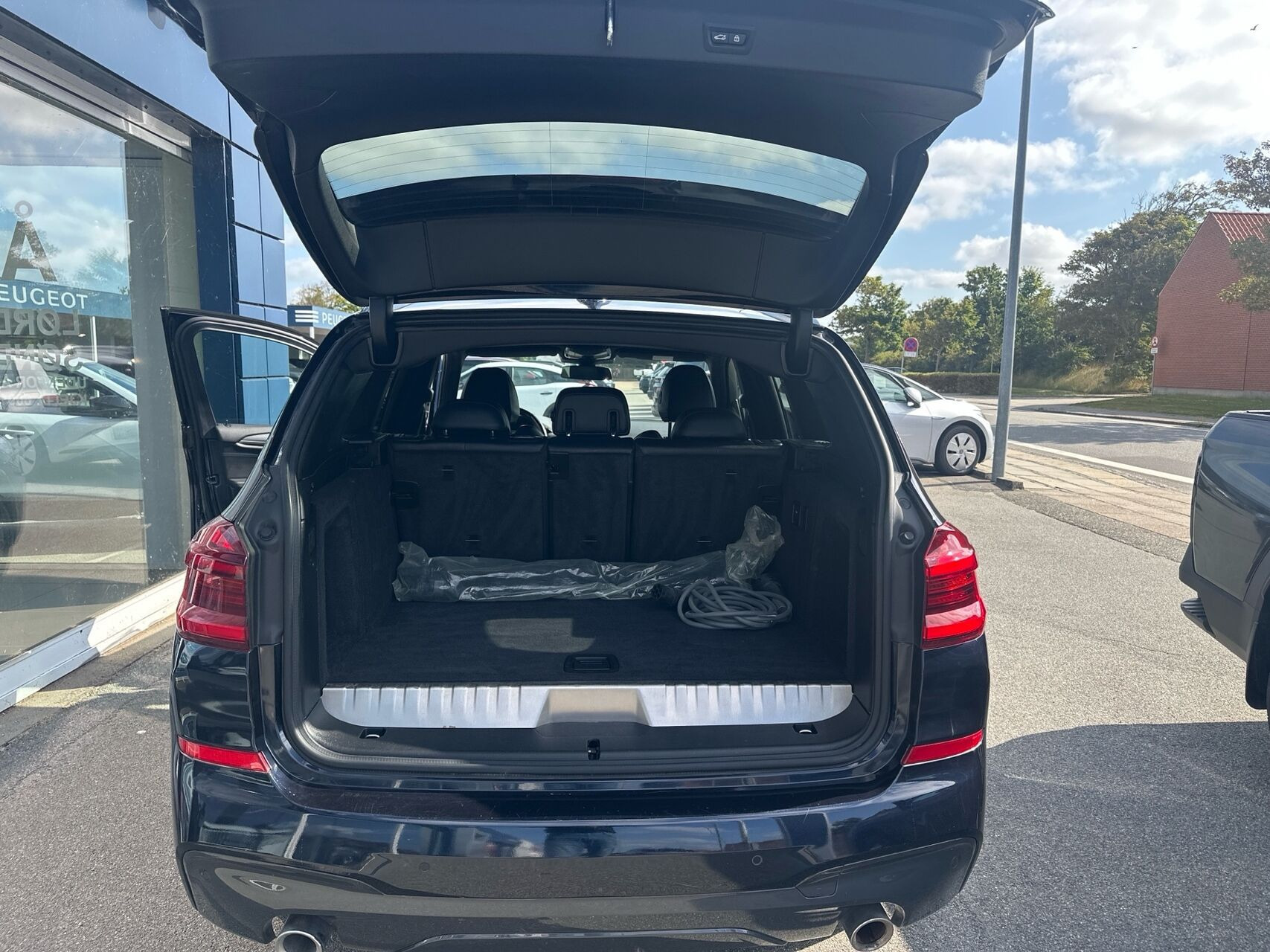Sort BMW X3 fra 2020
