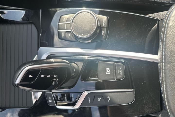 Sort BMW X3 fra 2020