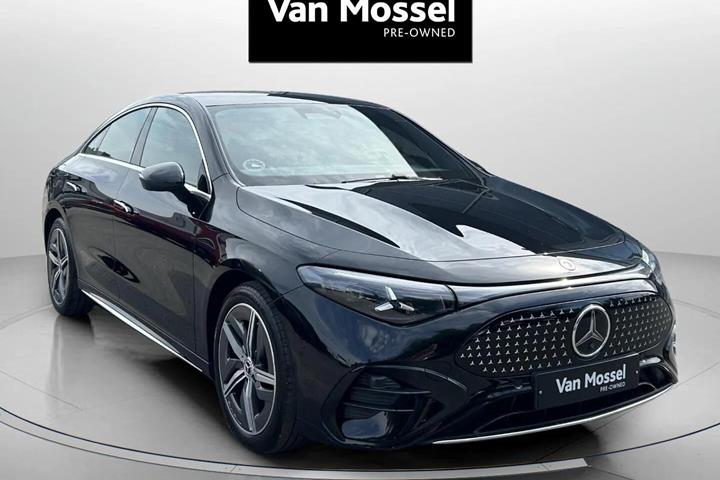 Sort Mercedes CLA350 fra 2025