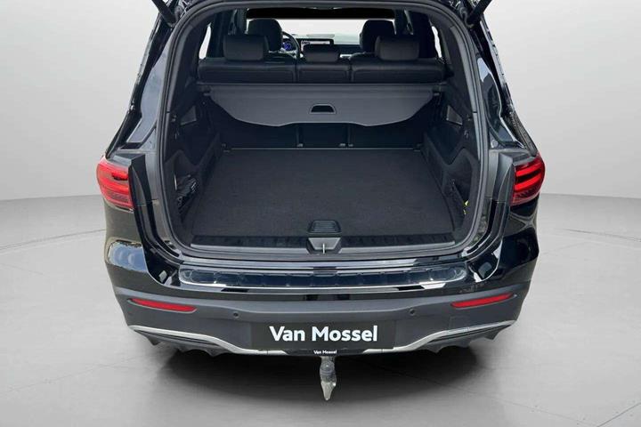Sort Mercedes EQB 250+ fra 2025