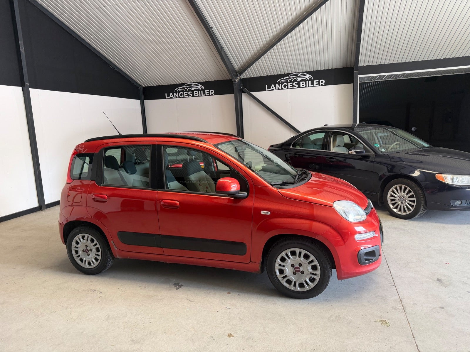 Grå Fiat Panda fra 2012