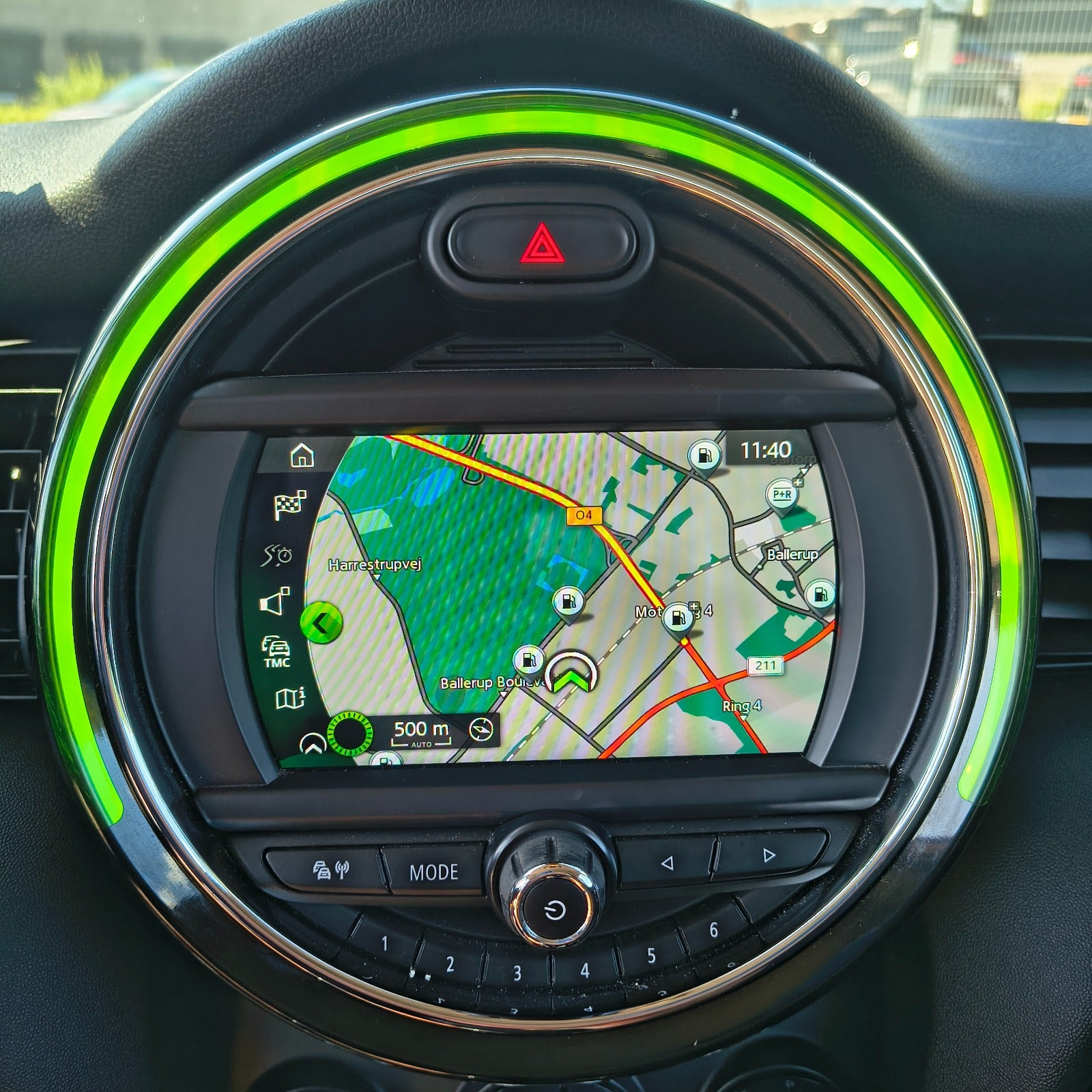 Grå Mini Cooper fra 2018