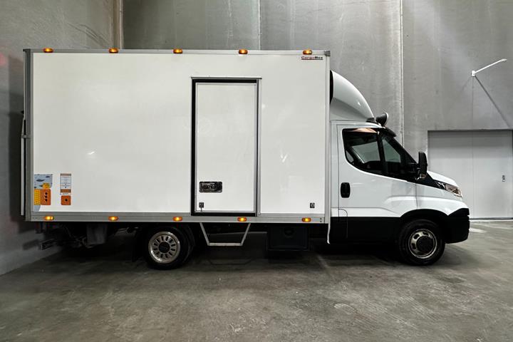 undefined Iveco Daily fra 2015
