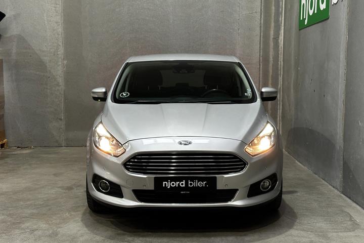 undefined Ford S-MAX fra 2015