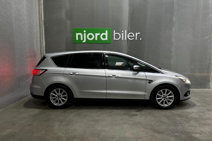 undefined Ford S-MAX fra 2015