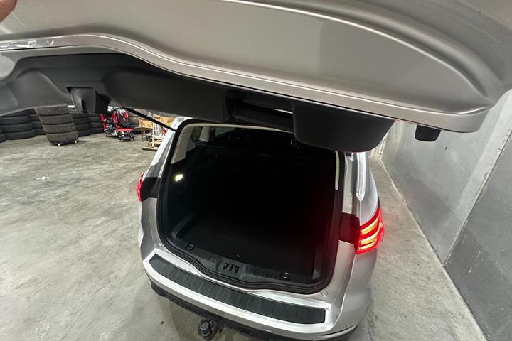 undefined Ford S-MAX fra 2015