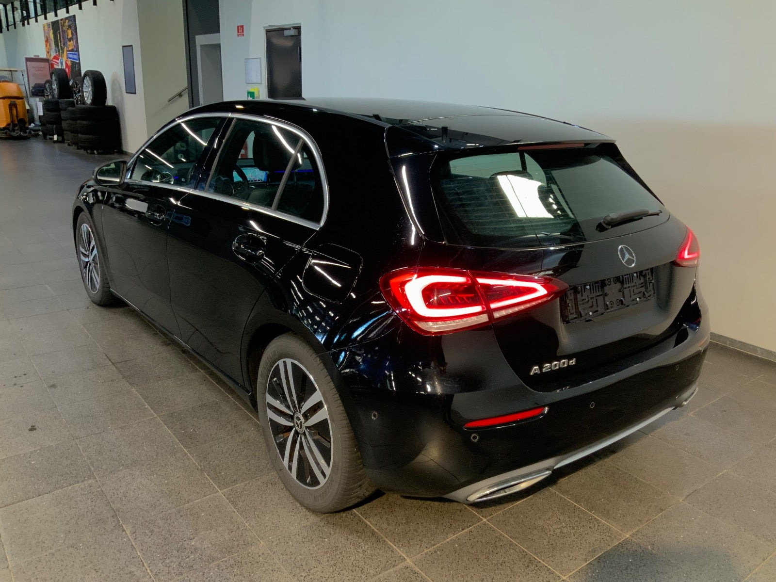 Sort Mercedes A200 d fra 2021