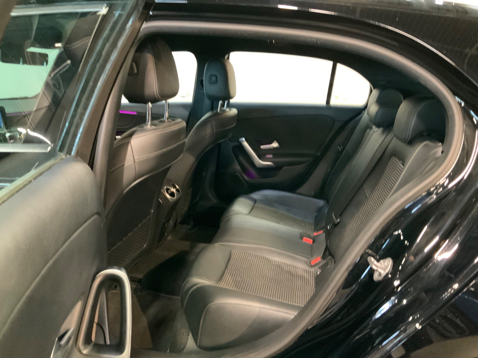 Sort Mercedes A200 d fra 2021
