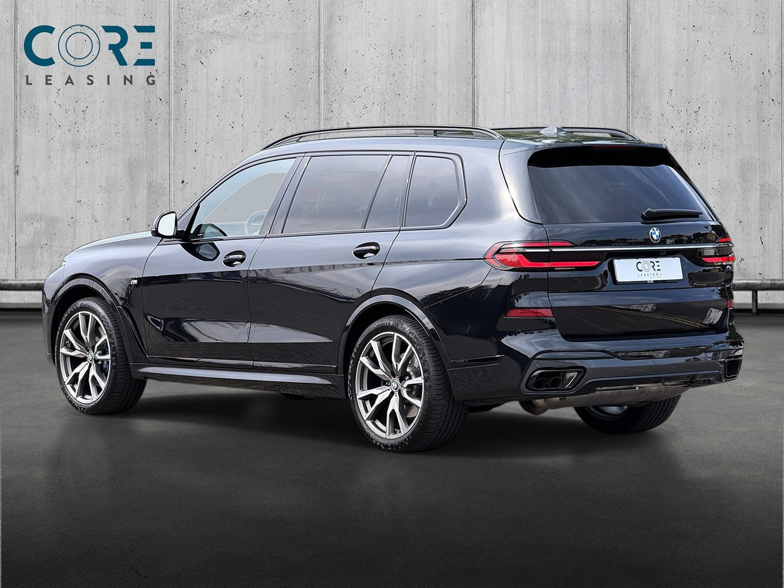Sort BMW X7 fra 2023
