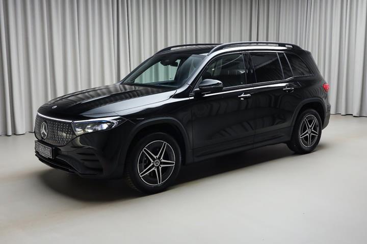 Sort Mercedes EQB250+ fra 2026