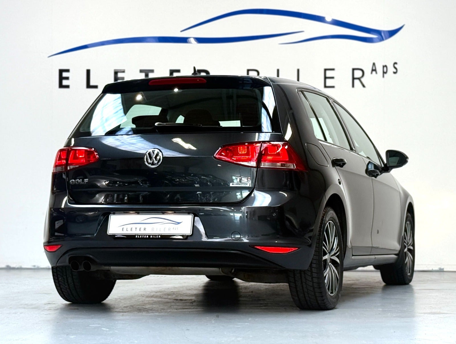 Sort VW Golf VII fra 2017