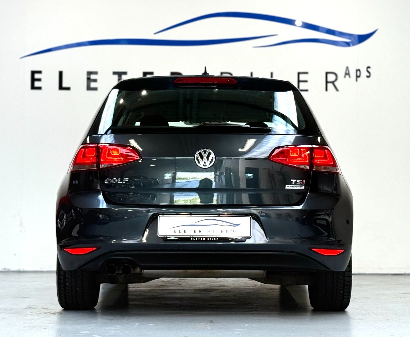 Sort VW Golf VII fra 2017