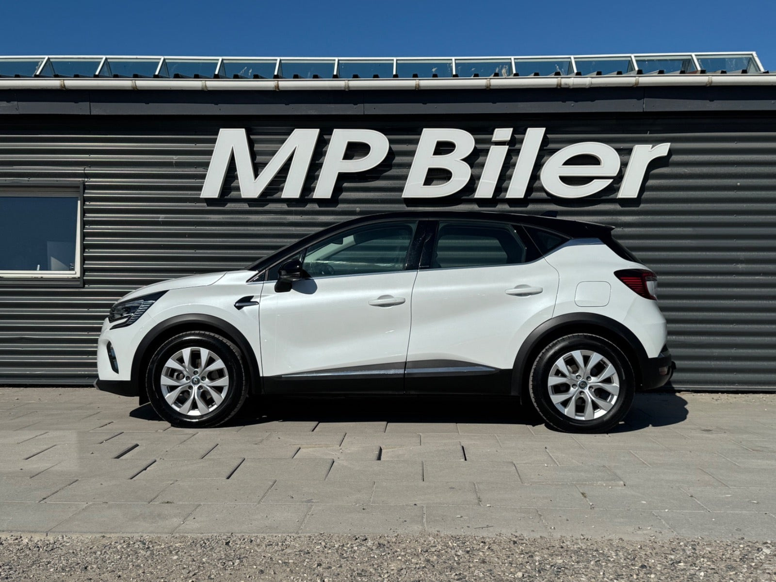 Hvid Renault Captur fra 2021
