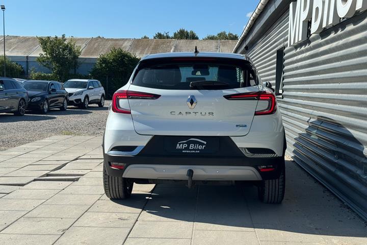 Hvid Renault Captur fra 2021