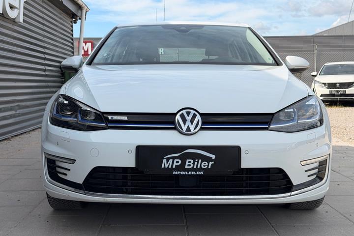 Hvid VW e-Golf VII fra 2020