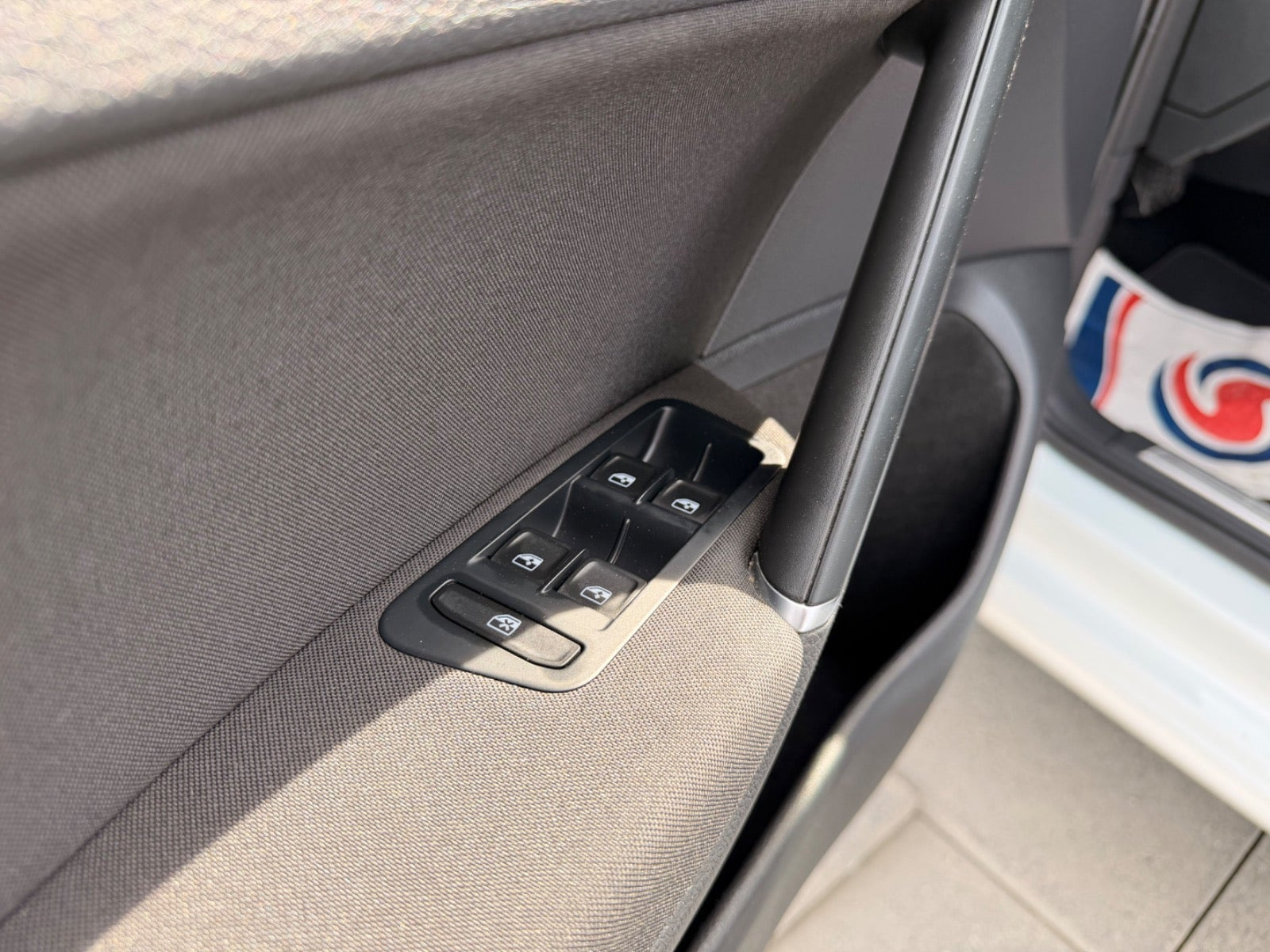 Hvid VW e-Golf VII fra 2020
