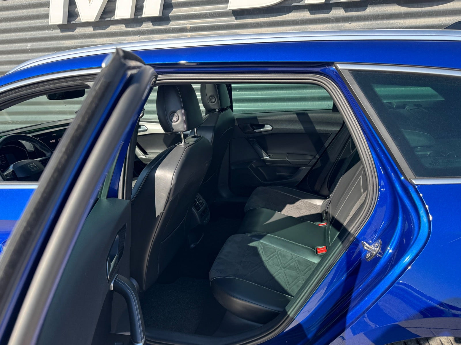 Blå Seat Leon fra 2020