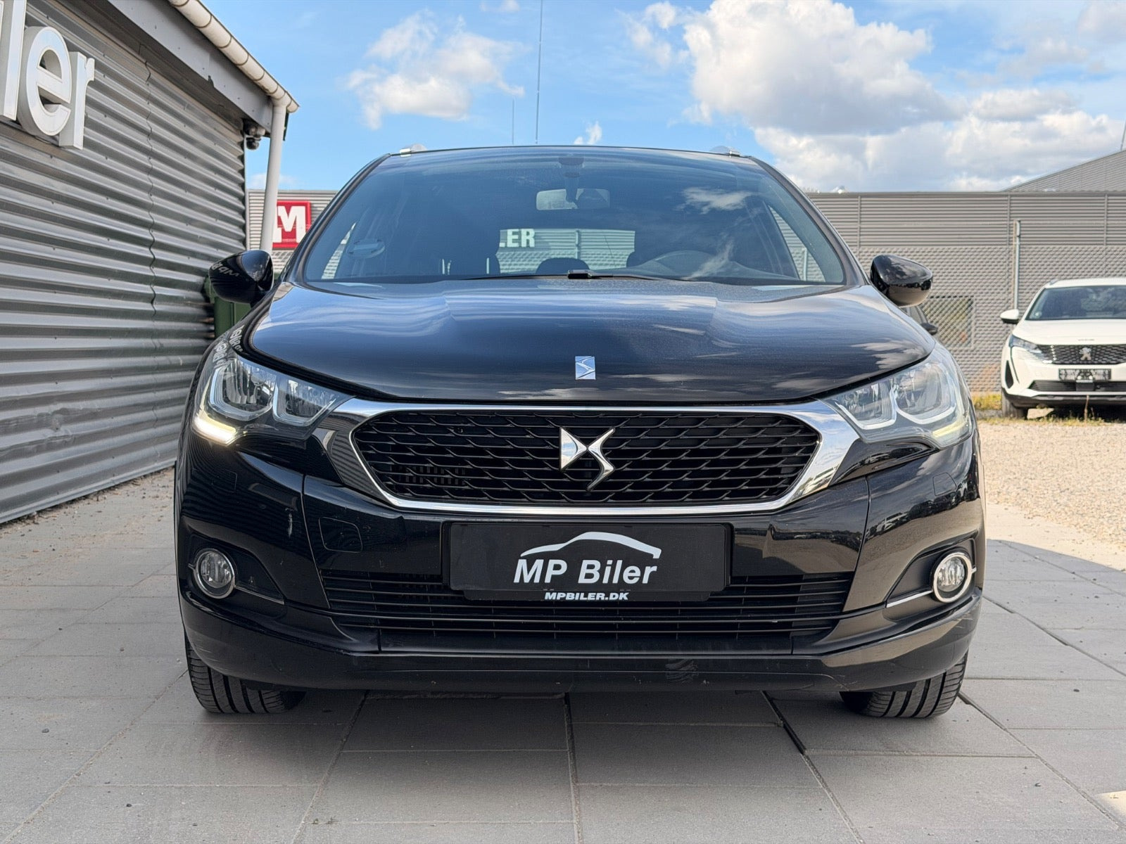 Sort DS DS 4 CrossBack fra 2017