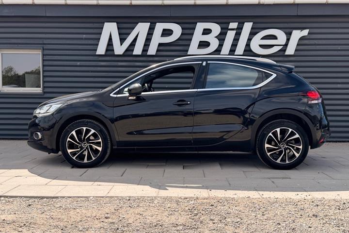 Sort DS DS 4 CrossBack fra 2017