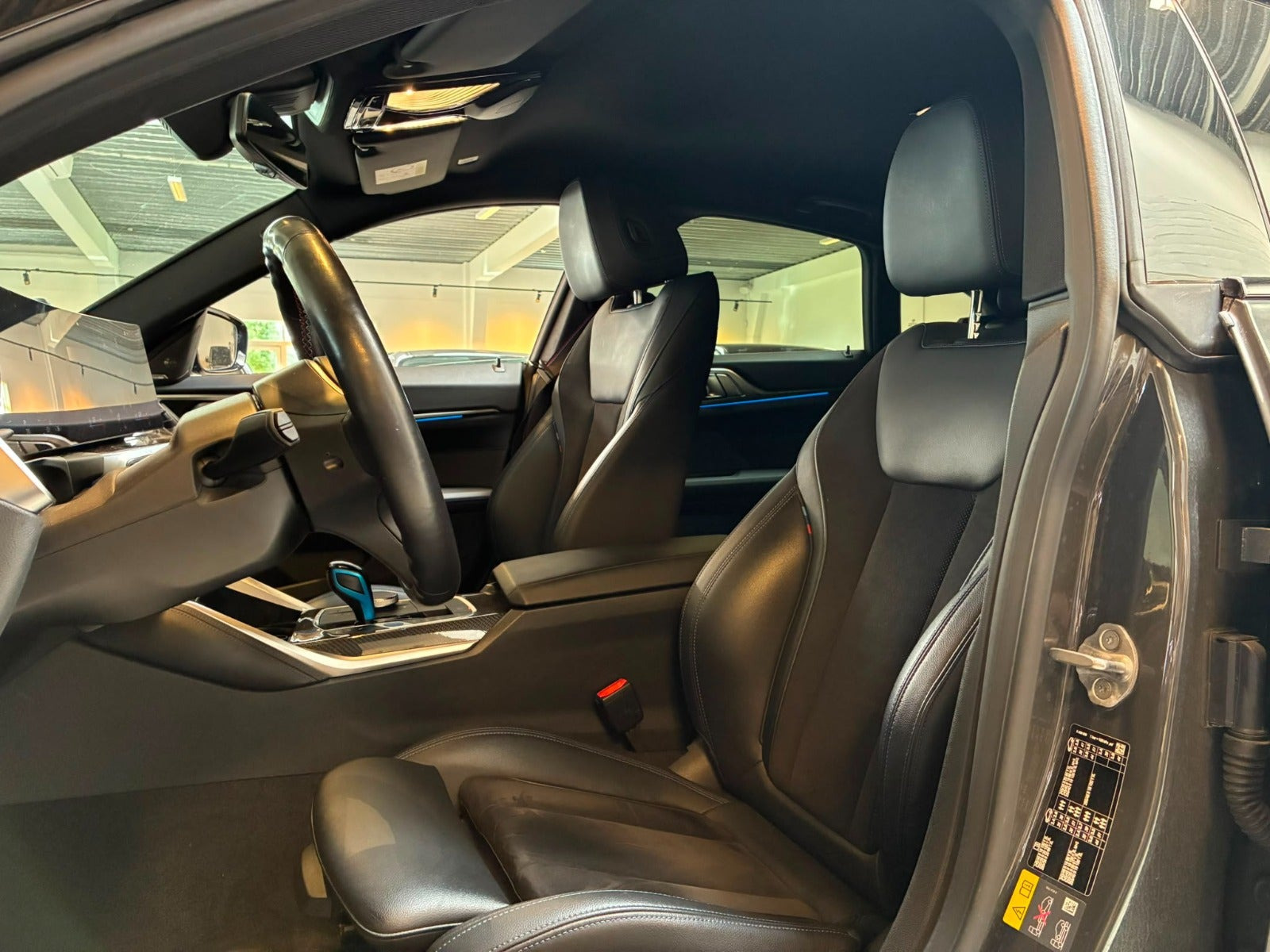 Grå BMW i4 fra 2022