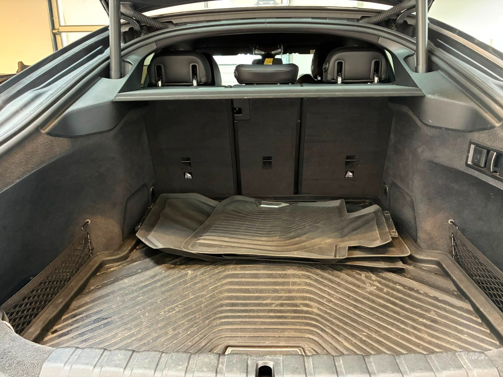 Grå BMW i4 fra 2022