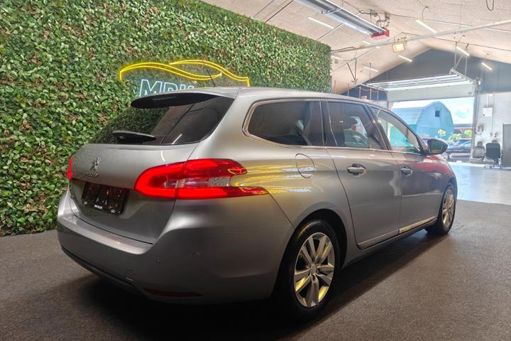 undefined Peugeot 308 fra 2015