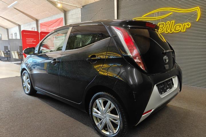undefined Toyota Aygo fra 2015