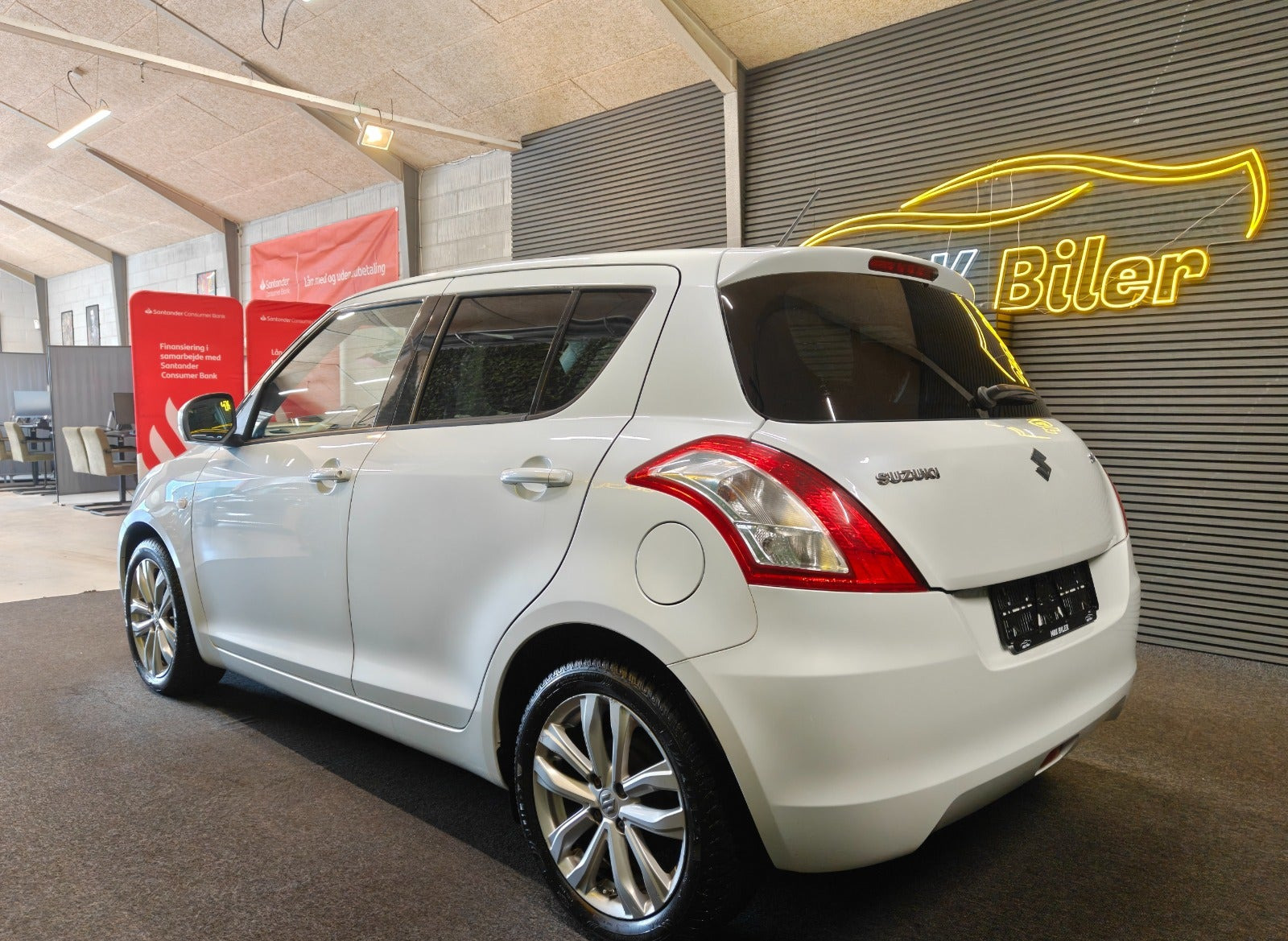 undefined Suzuki Swift fra 2015