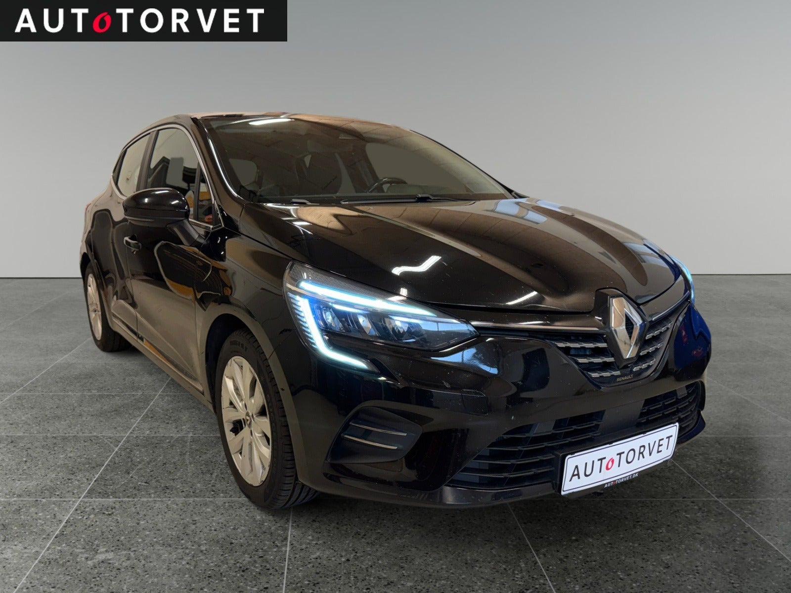 Sort Renault Clio V fra 2021