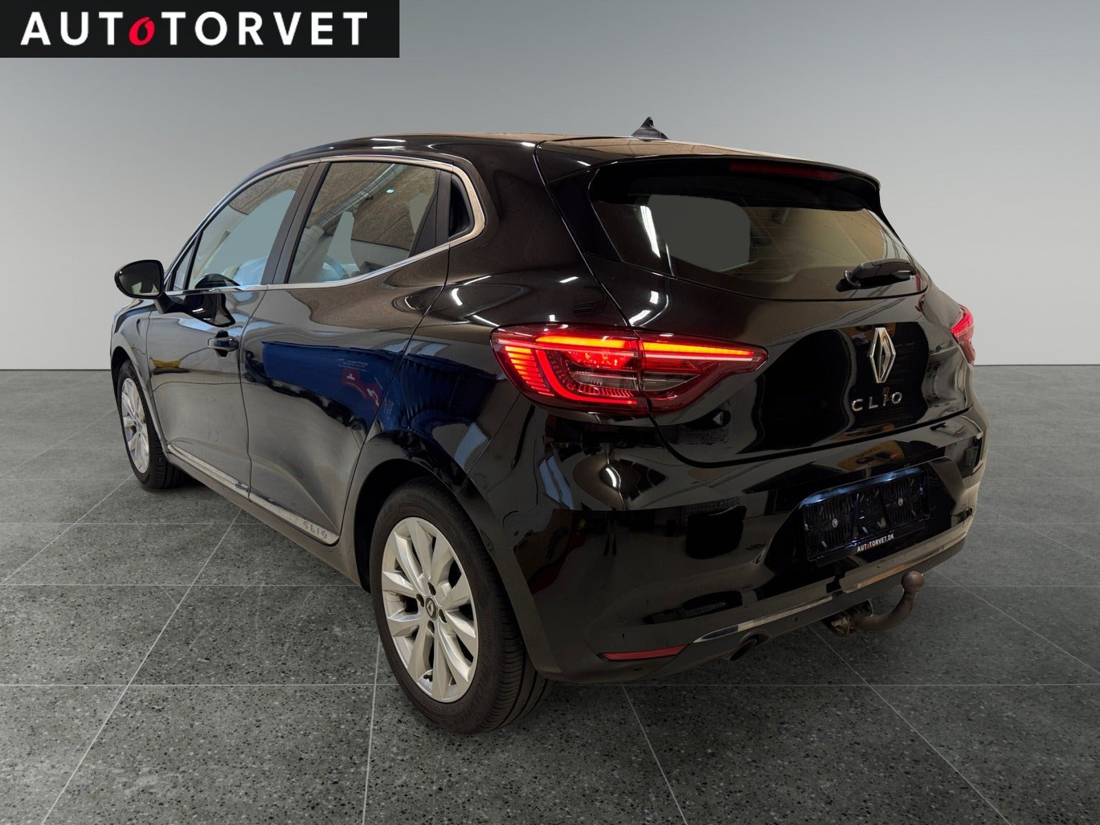 Sort Renault Clio V fra 2021