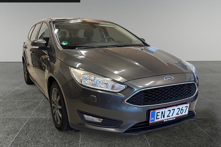 Grå Ford Focus fra 2015