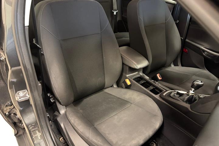 Grå Ford Focus fra 2015