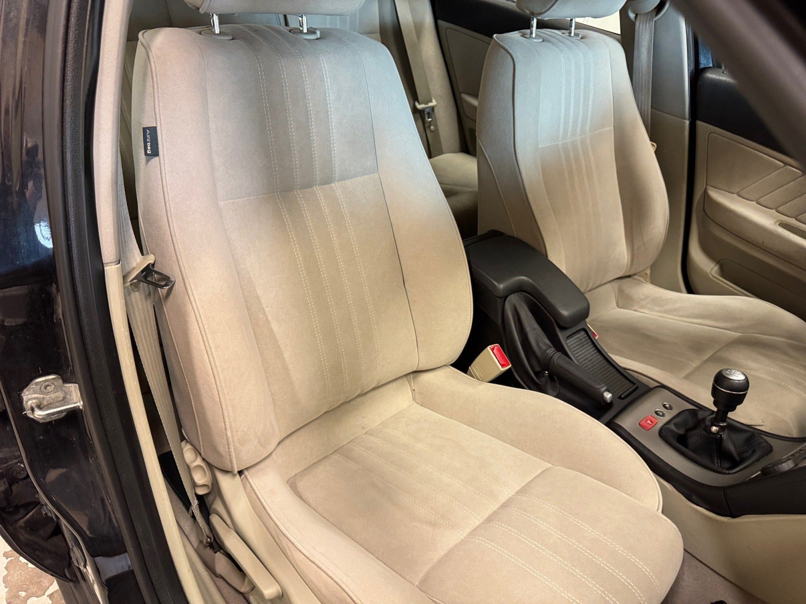Sort Alfa Romeo 159 fra 2007