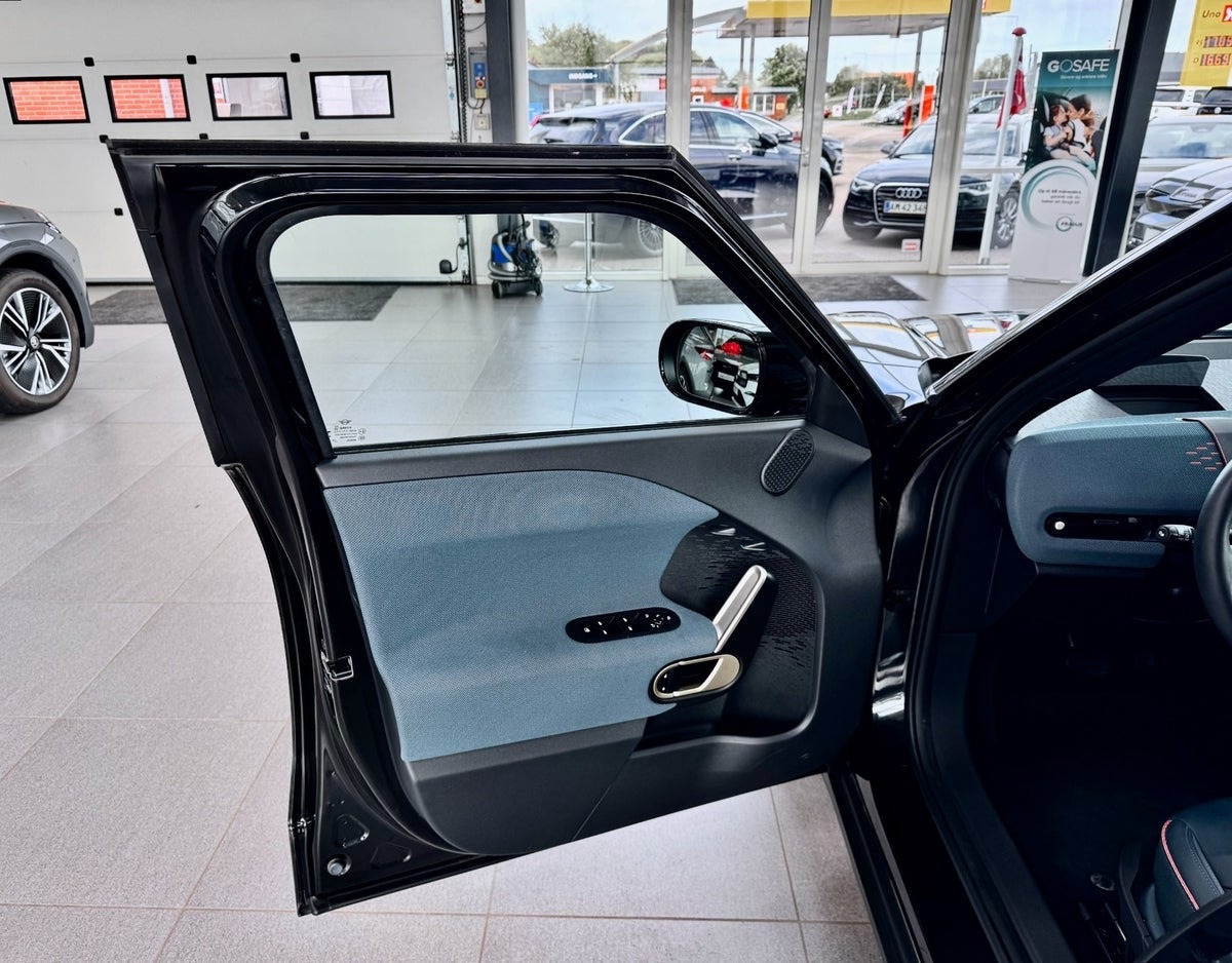 Sort Mini Aceman SE fra 2025